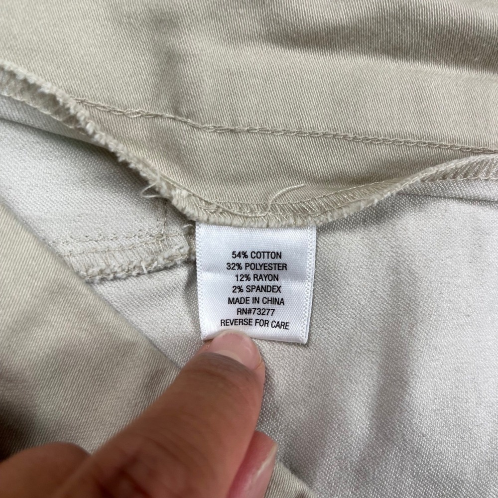 Croft & Barrow Effortless Stretch Bermuda Shorts Womens 18W Khaki Tan Pull On - Picture 10 of 14